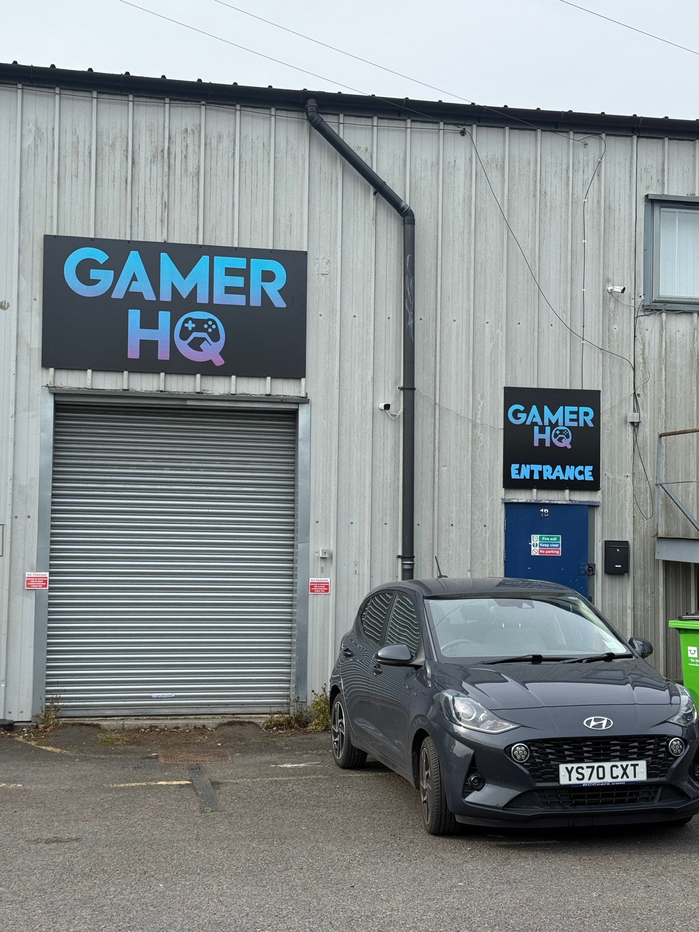 Gamer HQ entrance